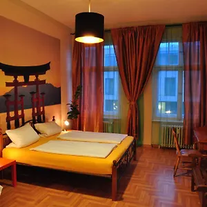 Apartment Charlotten Am Ku'damm, Berlin