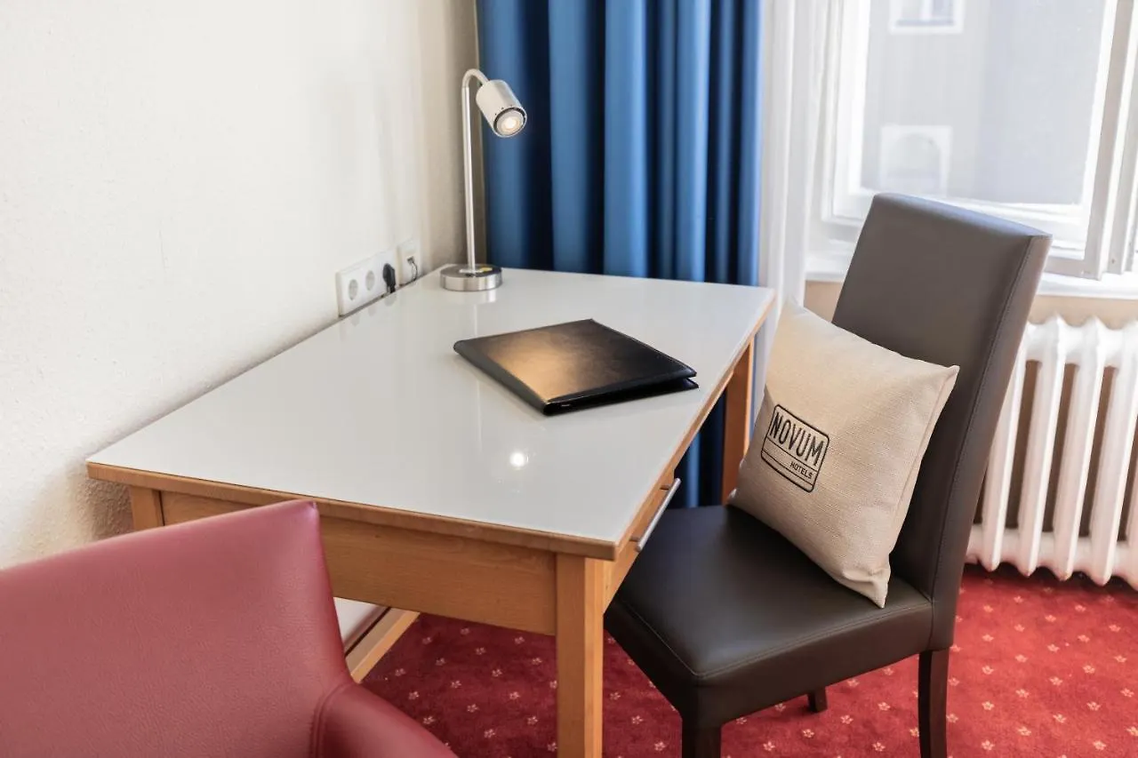 Novum Hotel Gates Berlin Charlottenburg 3*,